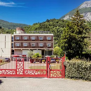 Les Trois Roses, Grenoble 4* Meylan